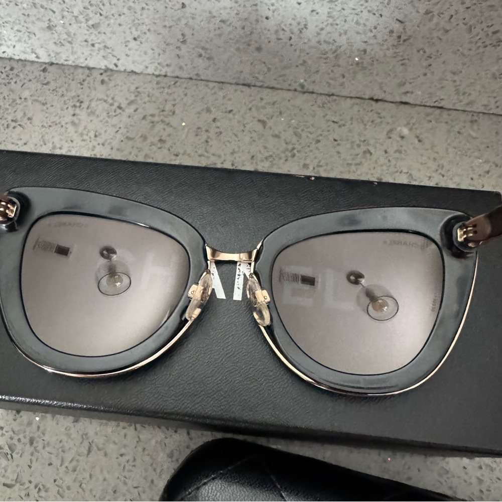 Chanel CC Cat Eye Quilted Sunglasses - Picture 7 of 12